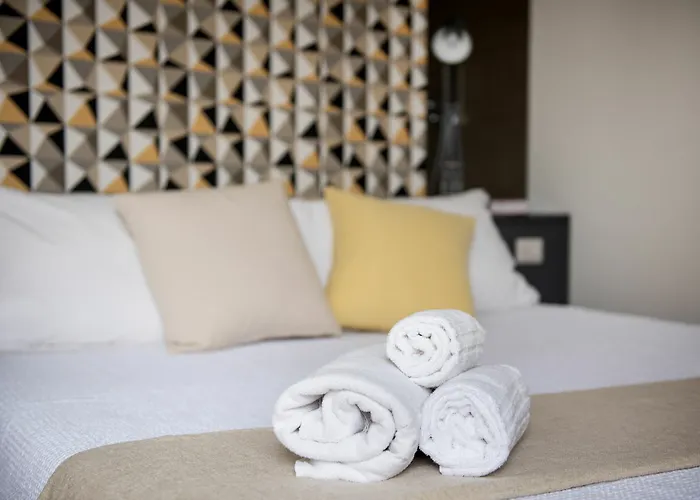 Casa Qosi 4*